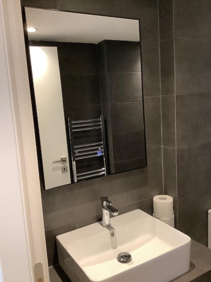 Sunny New Lovely Apartment 60 Meters From The Metro 雅典 外观 照片