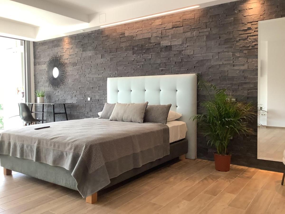 Sunny New Lovely Apartment 60 Meters From The Metro 雅典 外观 照片